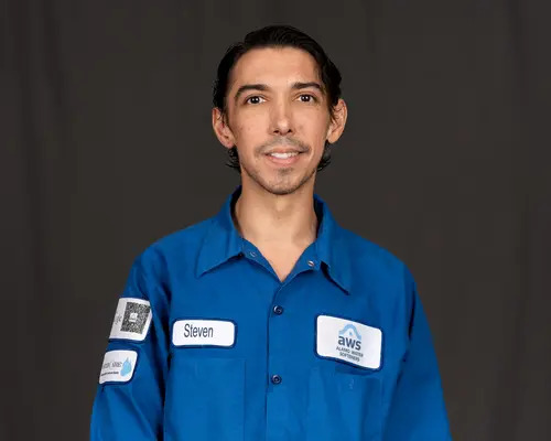 Steven Tavarez